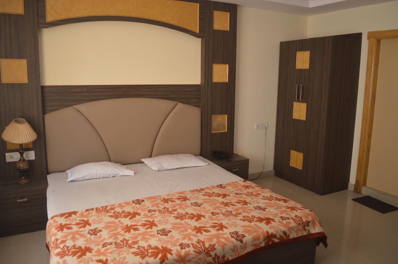Hotel City Palace Brahmapur Pokój zdjęcie