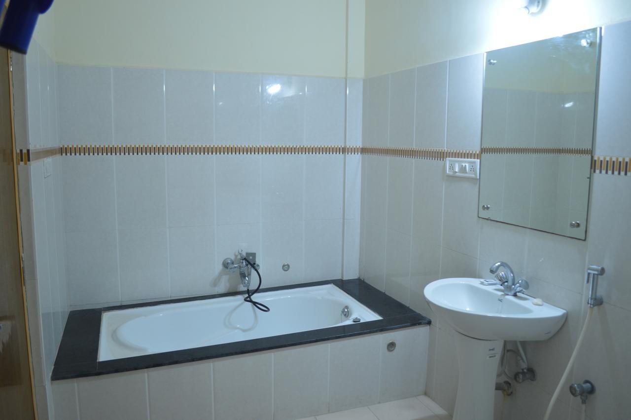 Hotel City Palace Brahmapur Pokój zdjęcie